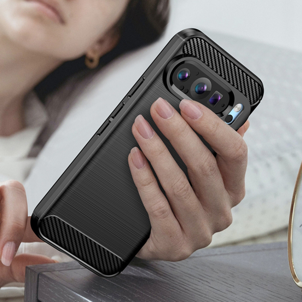 Husa Carbon Shield TPU pt Google Pixel 9 Pro - Neagră